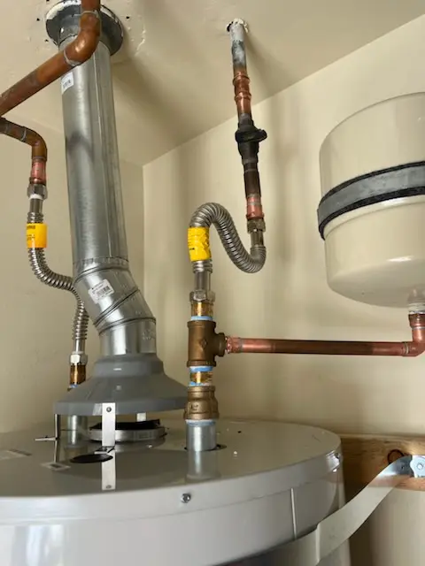 Water heater installation and plumbing repair in Thompsons Mill